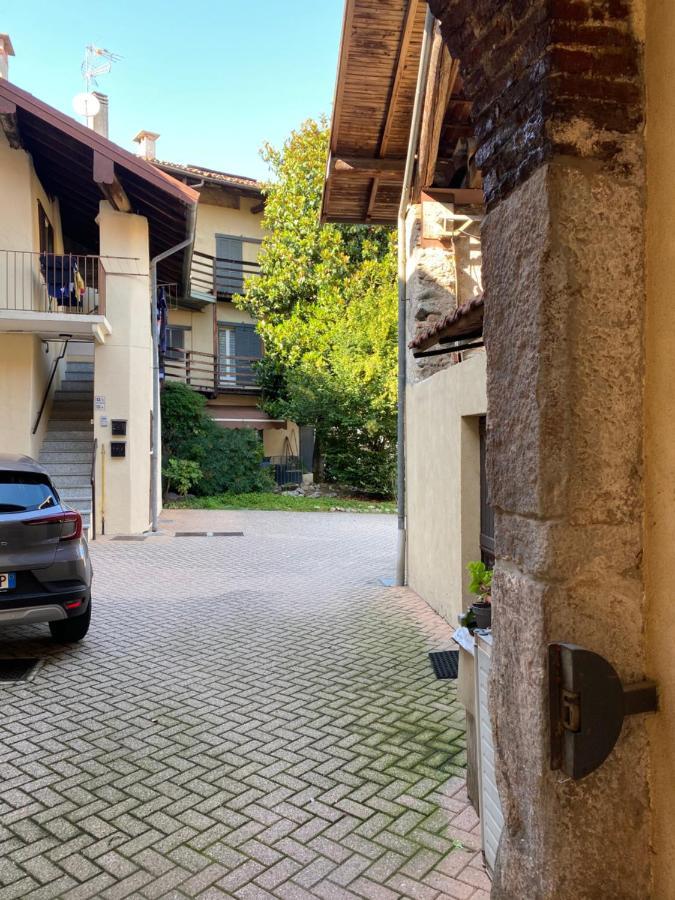 Vicolo Forno Mercallo Exterior foto